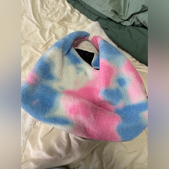 adidas large bag - Picture 4 of 4